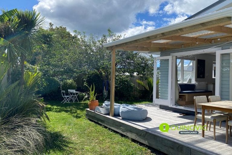 Photo of property in 84 Old Onerahi Road, Onerahi, Whangarei, 0110