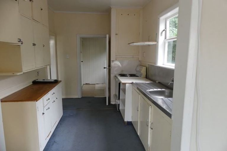 Photo of property in 3 Tara Street, Riccarton, Christchurch, 8041