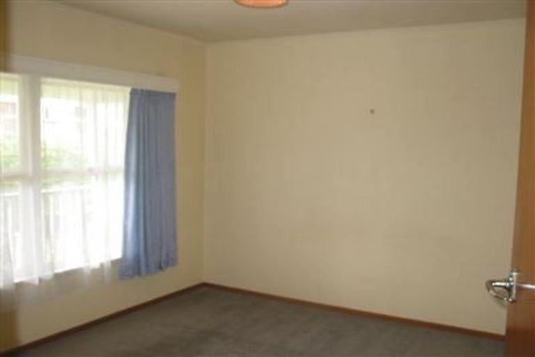 Photo of property in 2/59 Shakespeare Road, Milford, Auckland, 0620