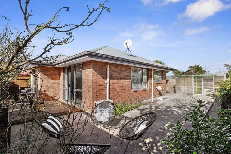 Photo of property in 48 Marriotts Road, North New Brighton, Christchurch, 8083