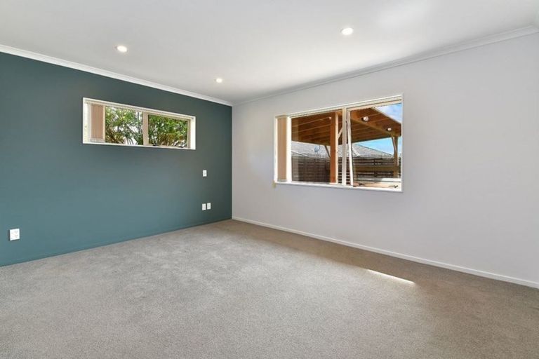 Photo of property in 7 Omana Avenue, Shelly Beach, Helensville, 0874