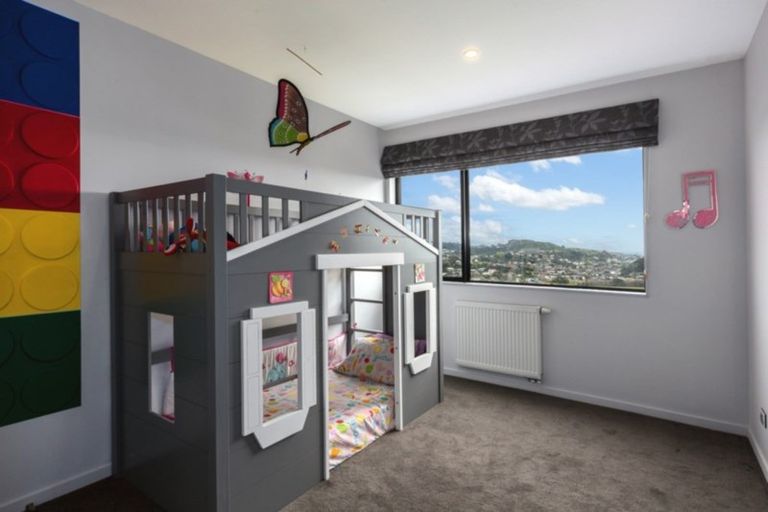 Photo of property in 131 Endeavour Drive, Whitby, Porirua, 5024