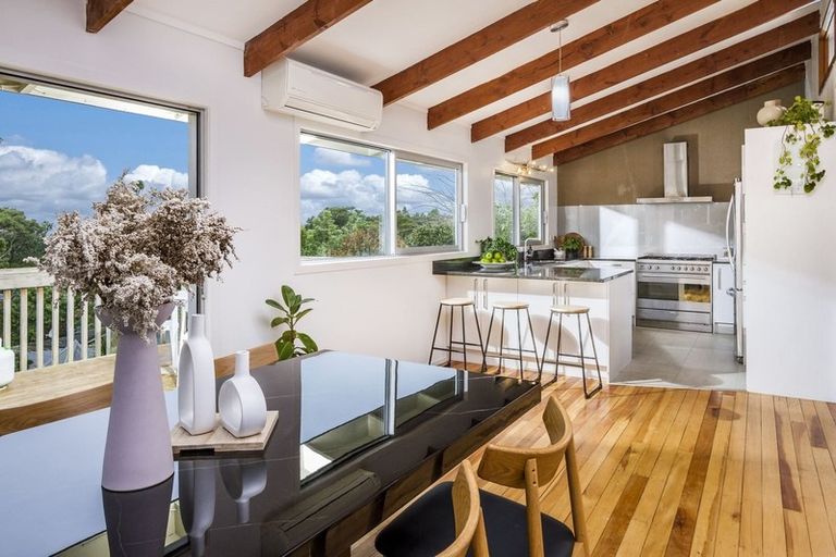 Photo of property in 14 Havenwood Place, Birkenhead, Auckland, 0626