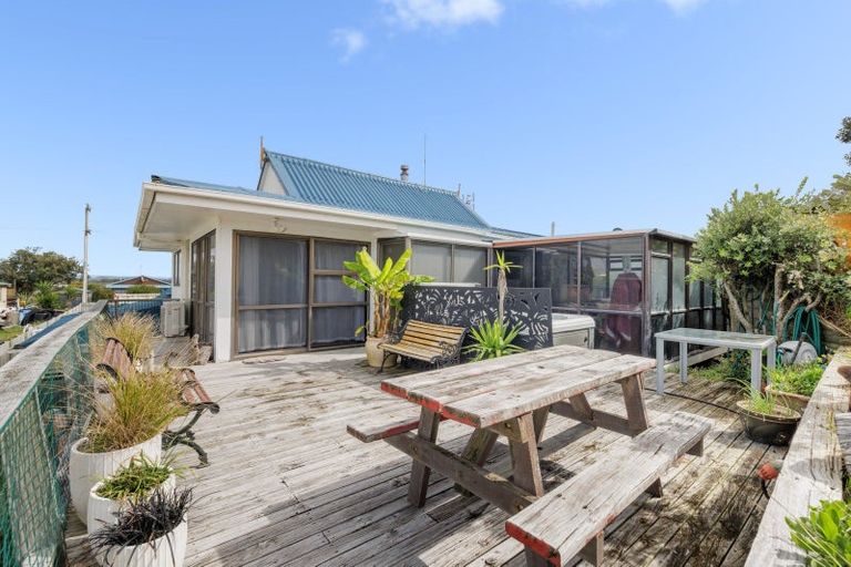 Photo of property in 563 Pukehina Parade, Pukehina, Te Puke, 3189