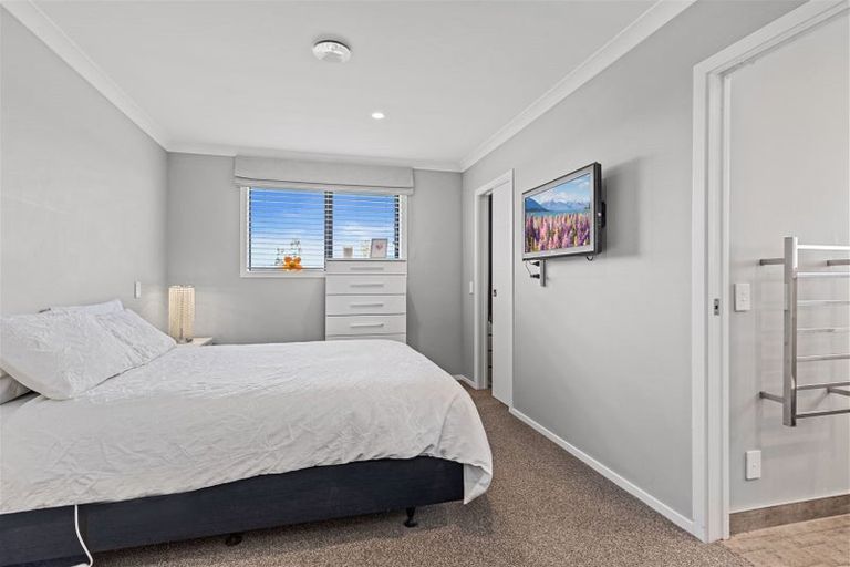 Photo of property in 27 Saddlers Way, Papamoa, 3118