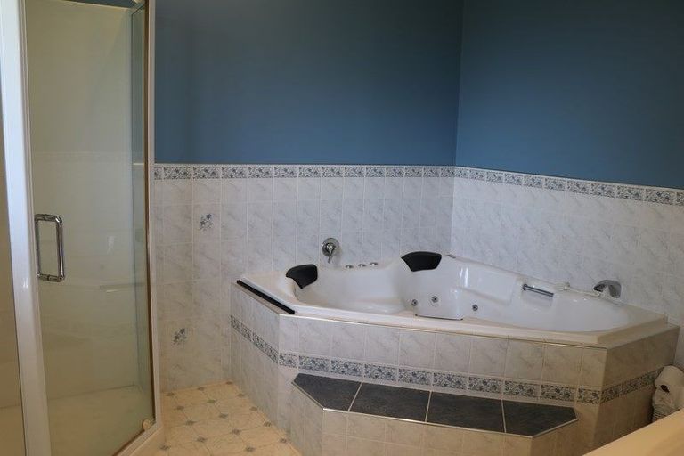 Photo of property in 61 Athfield Drive, Bethlehem, Tauranga, 3110