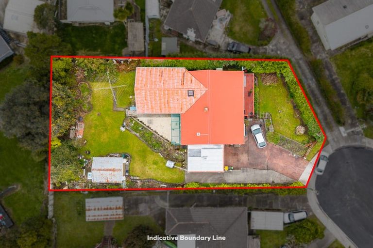 Photo of property in 10 Albertson Place, Manurewa, Auckland, 2102