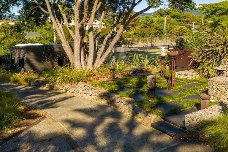 Photo of property in 9 Wharemauku Road, Raumati Beach, Paraparaumu, 5032