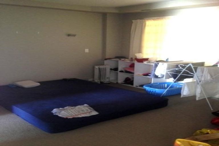 Photo of property in The Capital, 30/370 Oriental Parade, Oriental Bay, Wellington, 6011