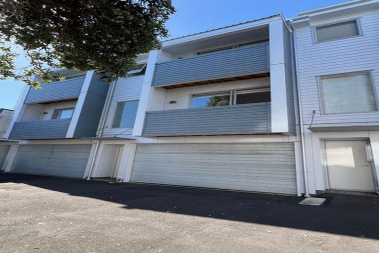 Photo of property in 3/3 Wagener Place, Mount Albert, Auckland, 1025