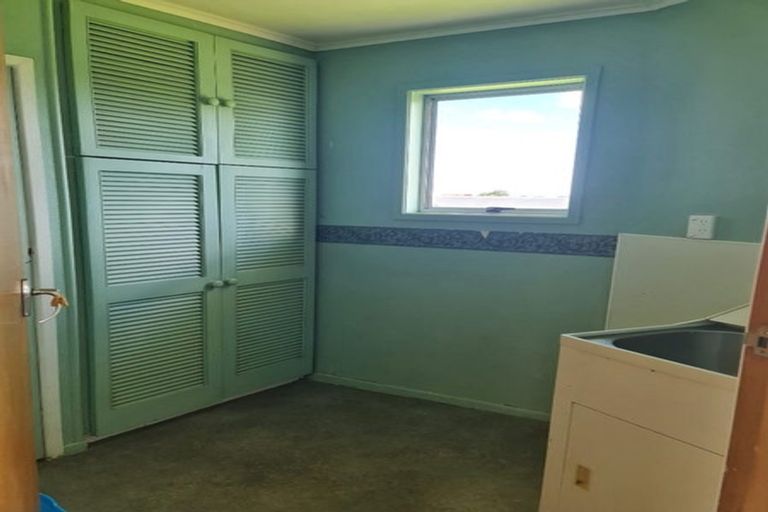 Photo of property in 583 Massey Road, Mangere, Auckland, 2022