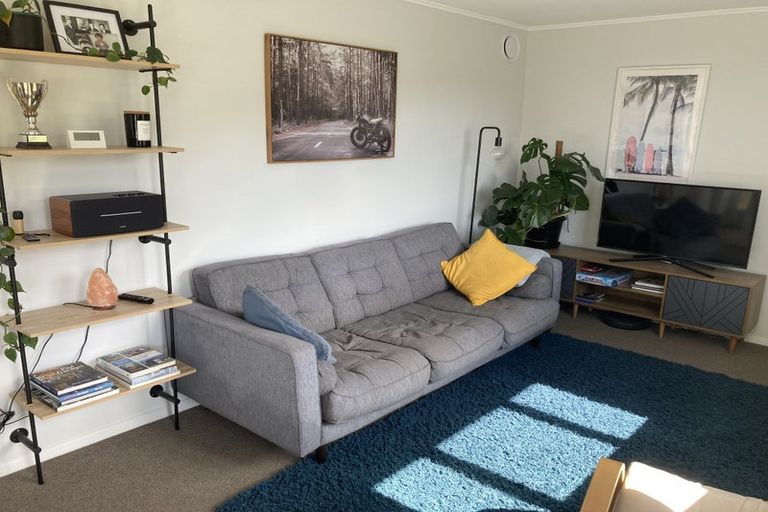 Photo of property in 92 Karepa Street, Brooklyn, Wellington, 6021