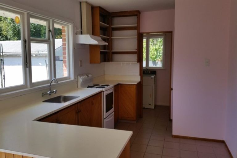 Photo of property in 42 Rountree Street, Upper Riccarton, Christchurch, 8041