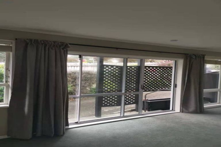 Photo of property in 1/29 Parkvale Road, Karori, Wellington, 6012