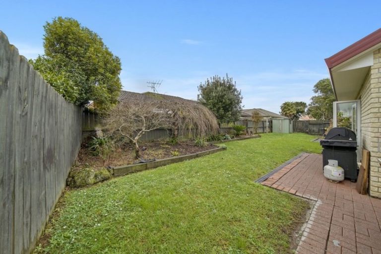 Photo of property in 4c Sheriff Place, Randwick Park, Auckland, 2105