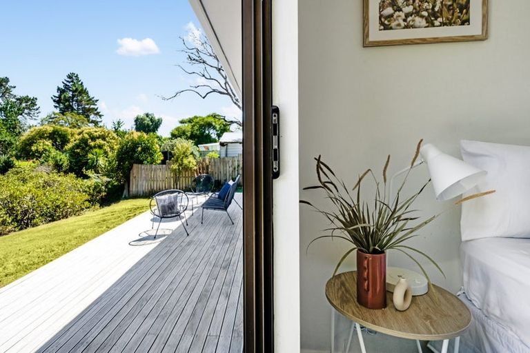 Photo of property in 1/40 Queen Mary Avenue, New Lynn, Auckland, 0600