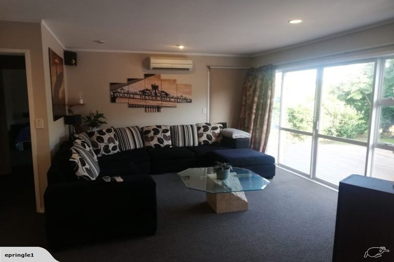 Photo of property in 684b Whangaparaoa Road, Stanmore Bay, Whangaparaoa, 0932