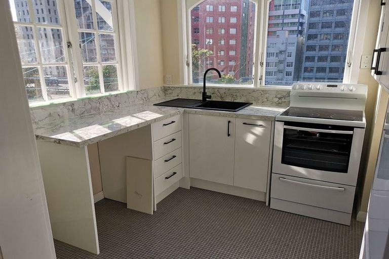 Photo of property in 3/23 Clifton Terrace, Kelburn, Wellington, 6012