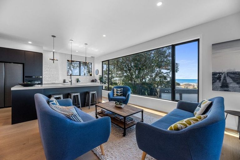 Photo of property in 105 Dillon Street, Waihi Beach, 3611