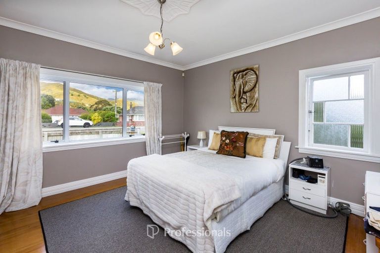 Photo of property in 1071 High Street, Taita, Lower Hutt, 5011