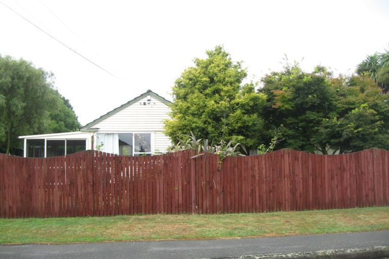 Photo of property in 20 Belfield Street, Dallington, Christchurch, 8061