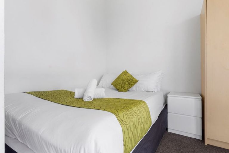 Photo of property in Twin Towers, 802/17 Putney Way, Manukau, Auckland, 2104