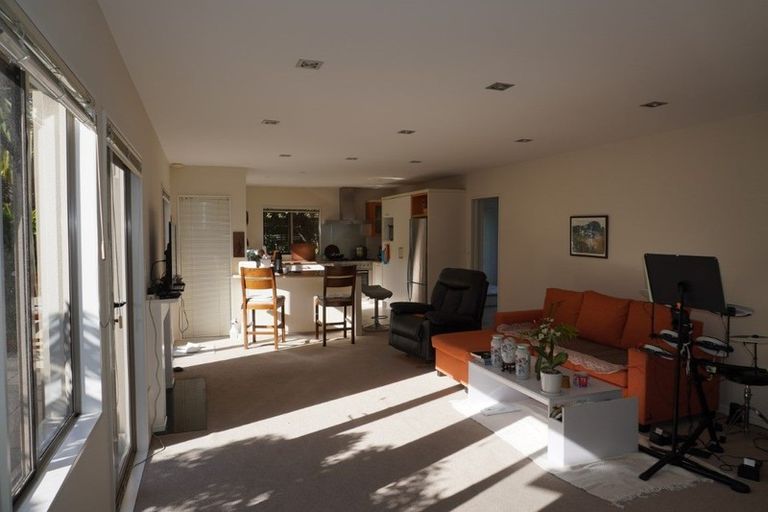 Photo of property in 1b Brighton Terrace, Mairangi Bay, Auckland, 0630