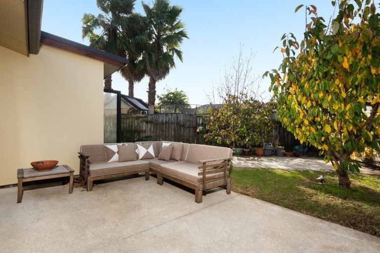 Photo of property in 22 Madeleine Terrace, Papamoa Beach, Papamoa, 3118