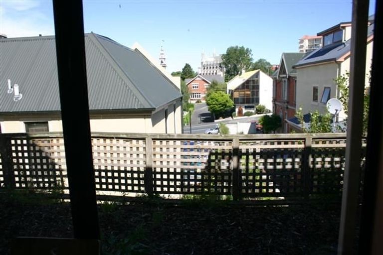 Photo of property in 3/2 Haddon Place, Dunedin Central, Dunedin, 9016