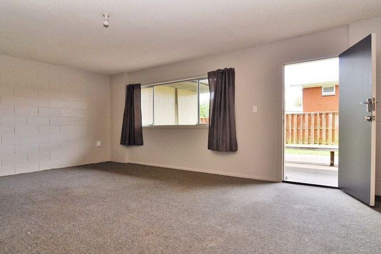 Photo of property in 5/17 May Street, Hamilton East, Hamilton, 3216