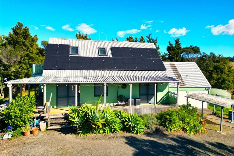 Photo of property in 134 Rakautapu Road, Kohukohu, 0491