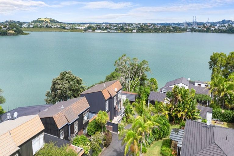 Photo of property in 3/63a Norwood Road, Bayswater, Auckland, 0622