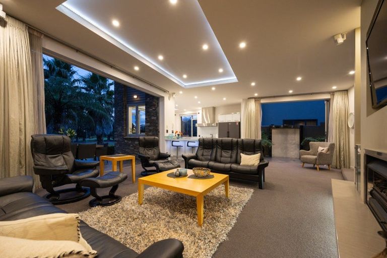 Photo of property in 23a Montgomery Terrace, Hokowhitu, Palmerston North, 4410