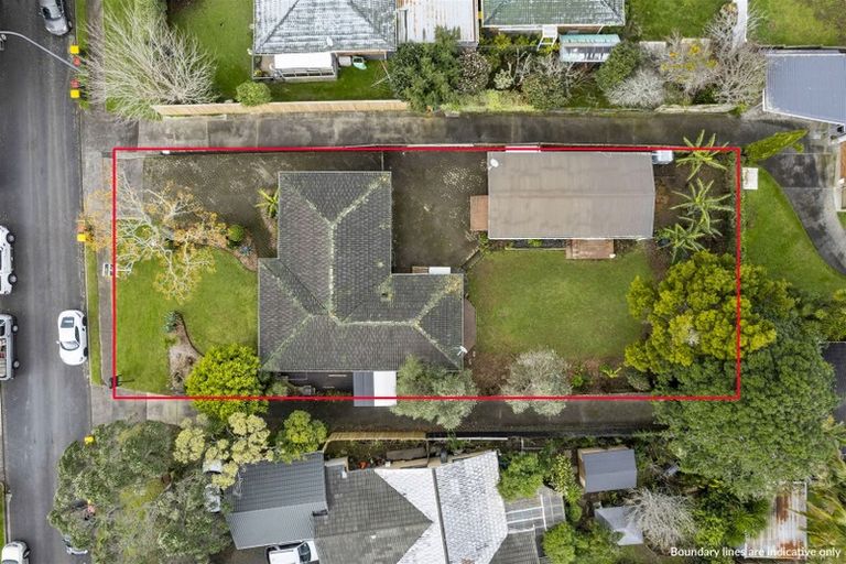 Property details for 10 Abercrombie Street, Howick, Auckland, 2014