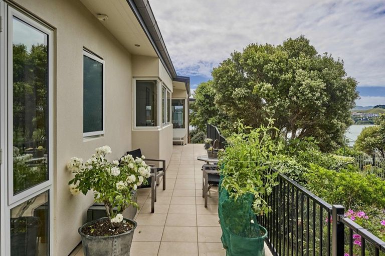 Photo of property in 95 Seaview Road, Paremata, Porirua, 5024