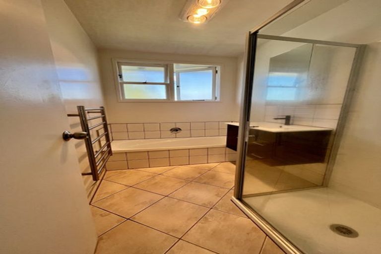 Photo of property in 17 Wilson Avenue, Avenues, Whangarei, 0110