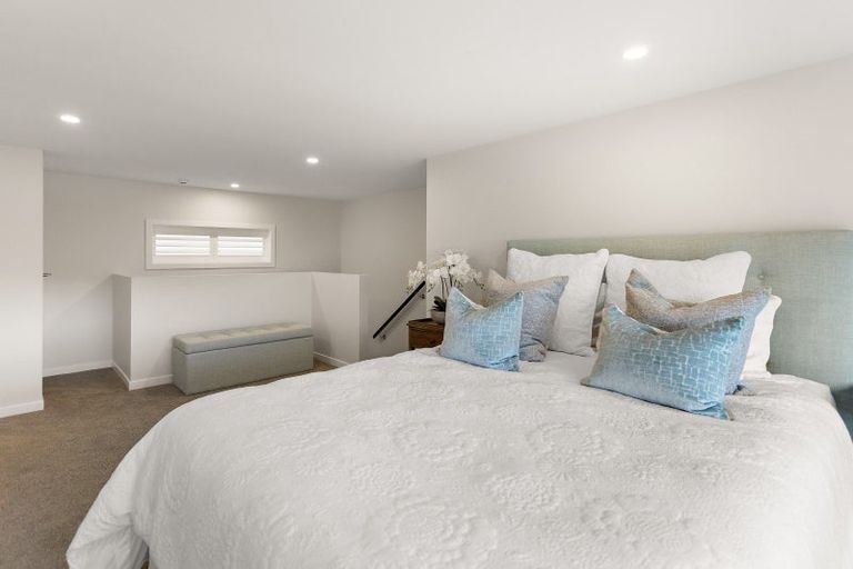 Photo of property in 13 Awatea Drive, Whitianga, 3510