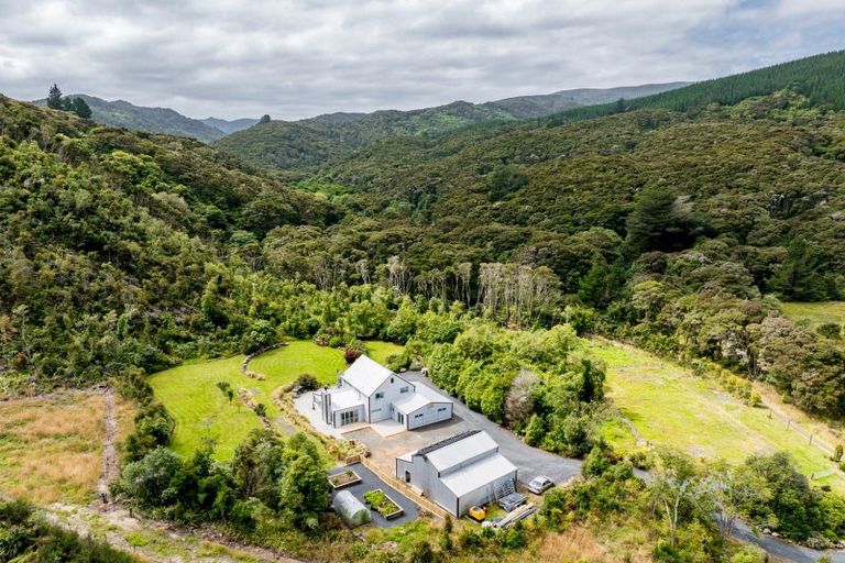Photo of property in 515 Silverstream Valley Road, North Taieri, Mosgiel, 9092