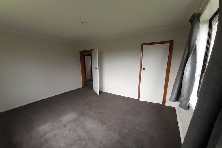 Photo of property in 28 Leicester Crescent, Hoon Hay, Christchurch, 8025