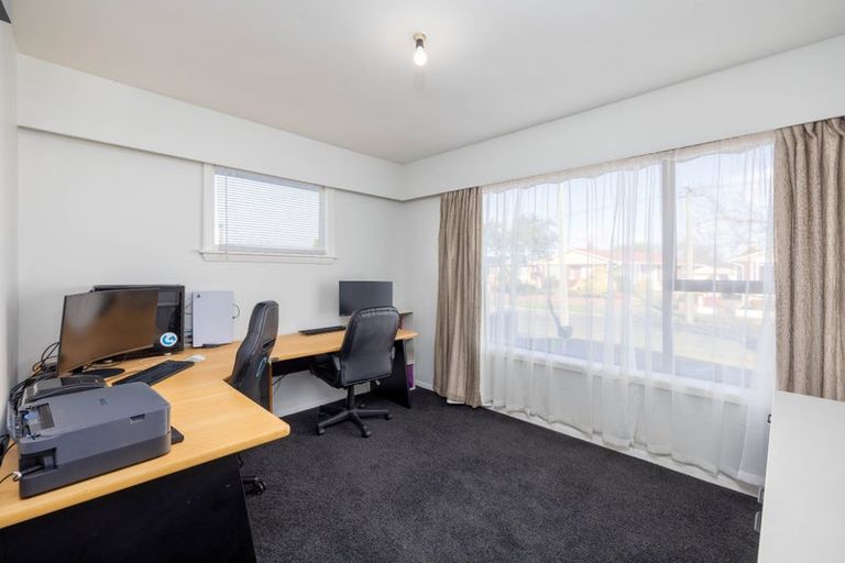 Photo of property in 10 Fairford Street, Bishopdale, Christchurch, 8053