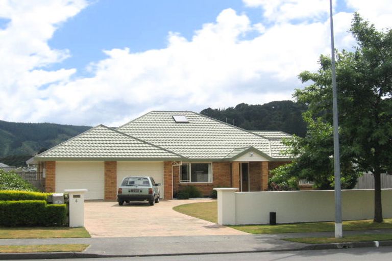 Photo of property in 4 Emerald Hill Drive, Birchville, Upper Hutt, 5018