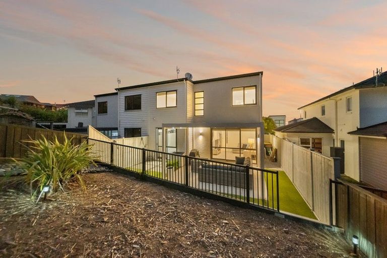 Photo of property in 38 Matairangi Avenue, Totara Heights, Auckland, 2105