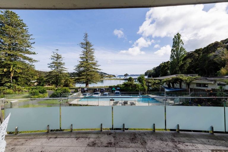 Photo of property in Bridgewater Apartments, 202/7 Te Rangi Cross Road, Paihia, 0200
