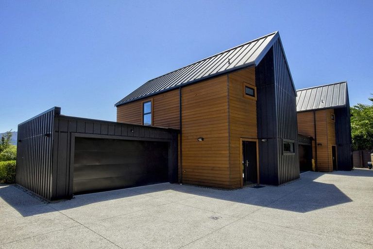 Photo of property in Rannoch Drive, Jacks Point, Queenstown, 9371