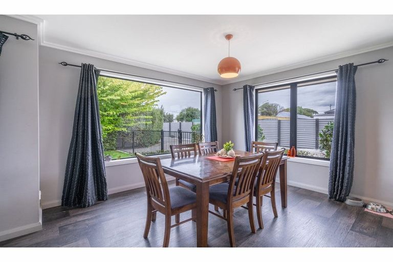 Photo of property in 9 Charles Street, Grasmere, Invercargill, 9810