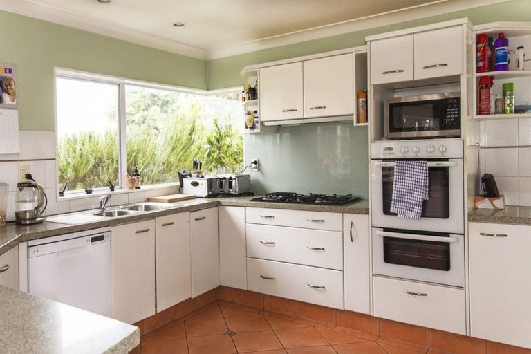 Photo of property in 21 Chippewa Place, Conifer Grove, Takanini, 2112