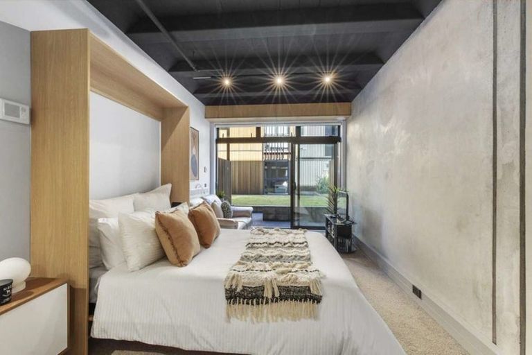 Photo of property in Vedado Apartments, 208/41 Hopper Street, Mount Cook, Wellington, 6011