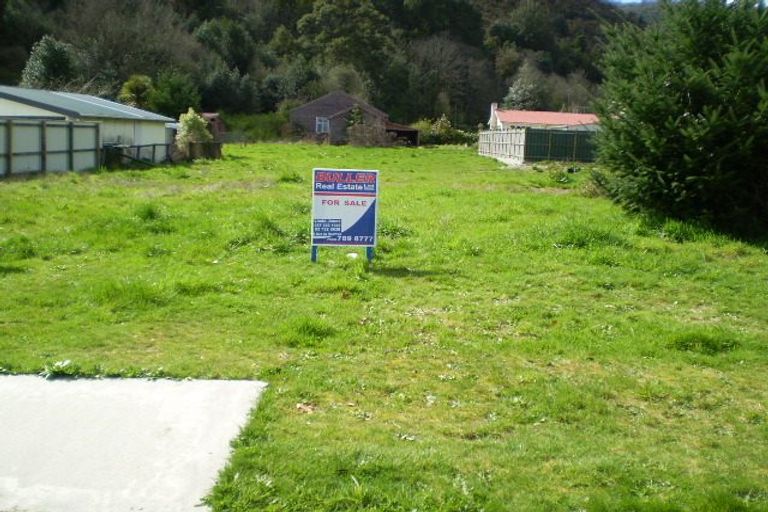 Photo of property in 51 Bridge Street, Reefton, 7830