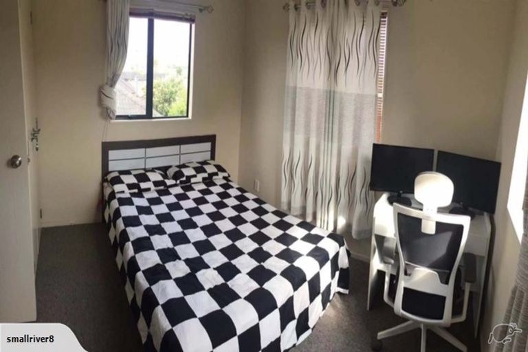 Photo of property in 8 Derg Place, East Tamaki, Auckland, 2013