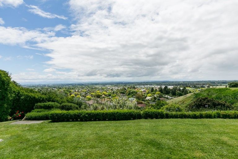 Photo of property in 151 Durham Drive, Havelock North, 4130